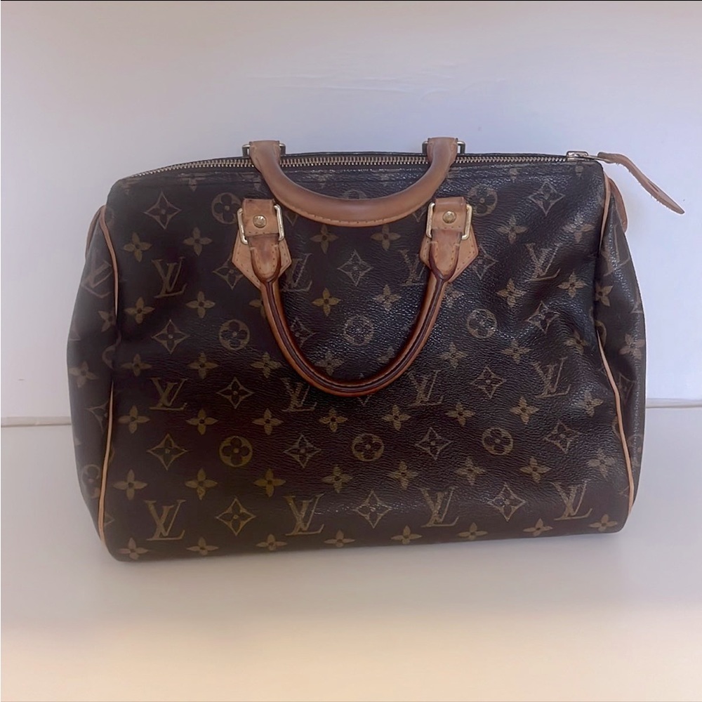 Louis Vuitton Speedy 30